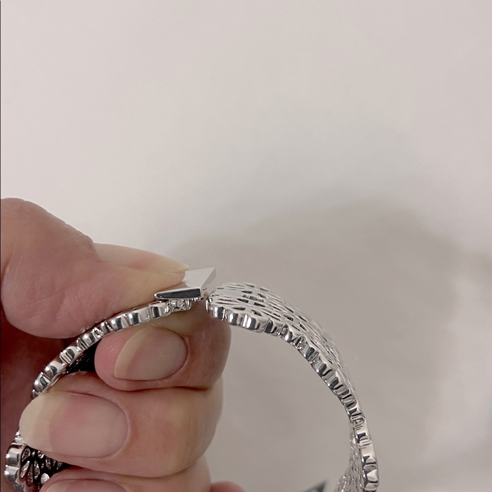 Kate Spade Silver Floral Cutout Bracelet 7” NWT - Picture 11 of 11